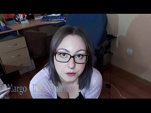 ❤️ Сэксуальная дзяўчына ў акулярах глыбока адсмоктвае фалаімітатар на камеру ️❌ Сэкс-відэа на be.virtsextor.ru ﹏